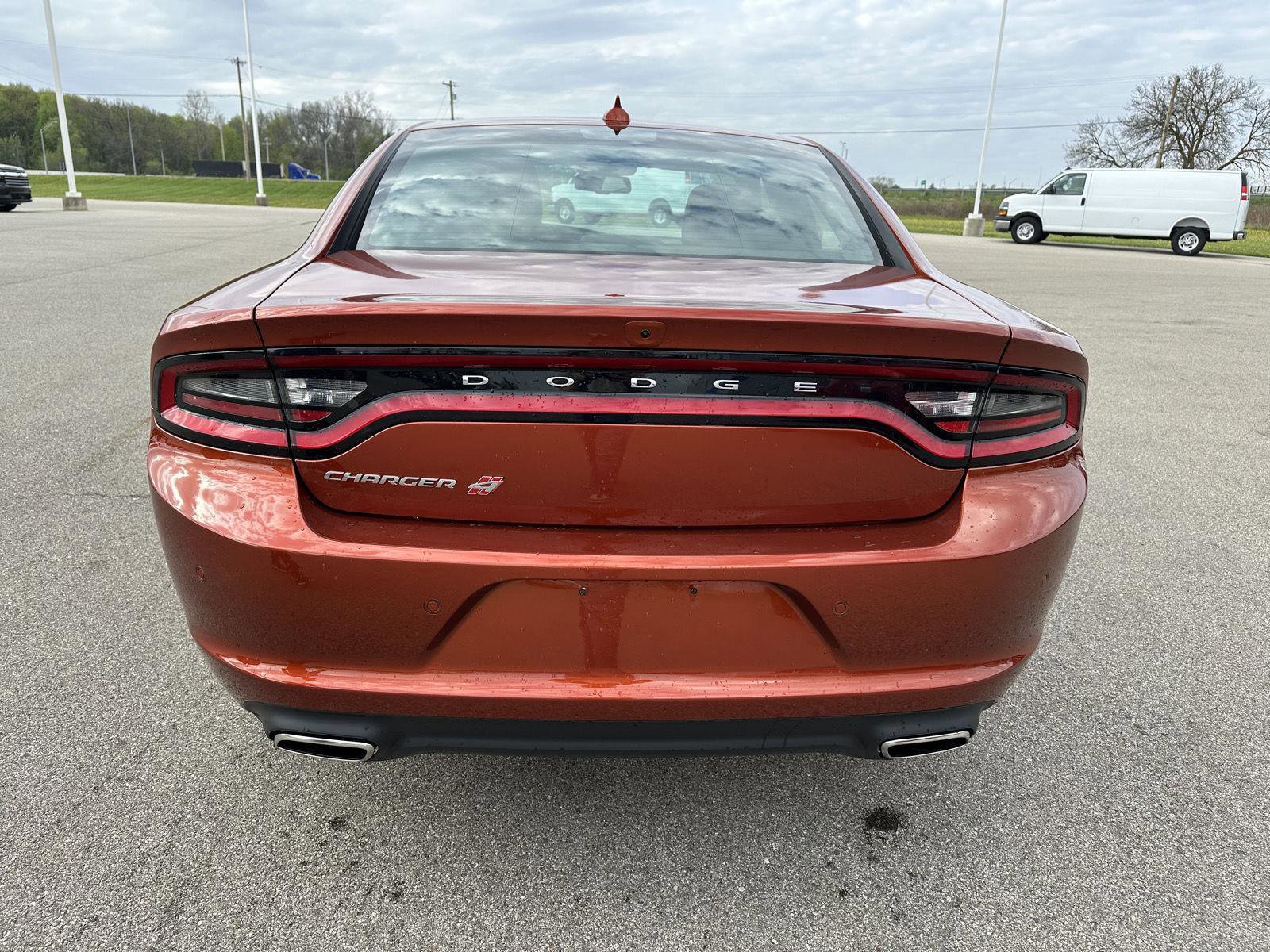 Used 2021 Dodge Charger SXT w/ Cold Weather Package AWD/4WD image 4