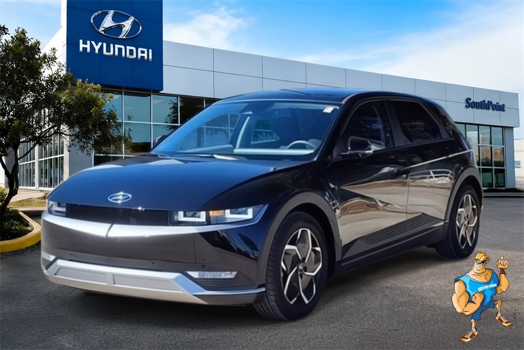 Used 2024 Hyundai Ioniq 5 SEL image 1