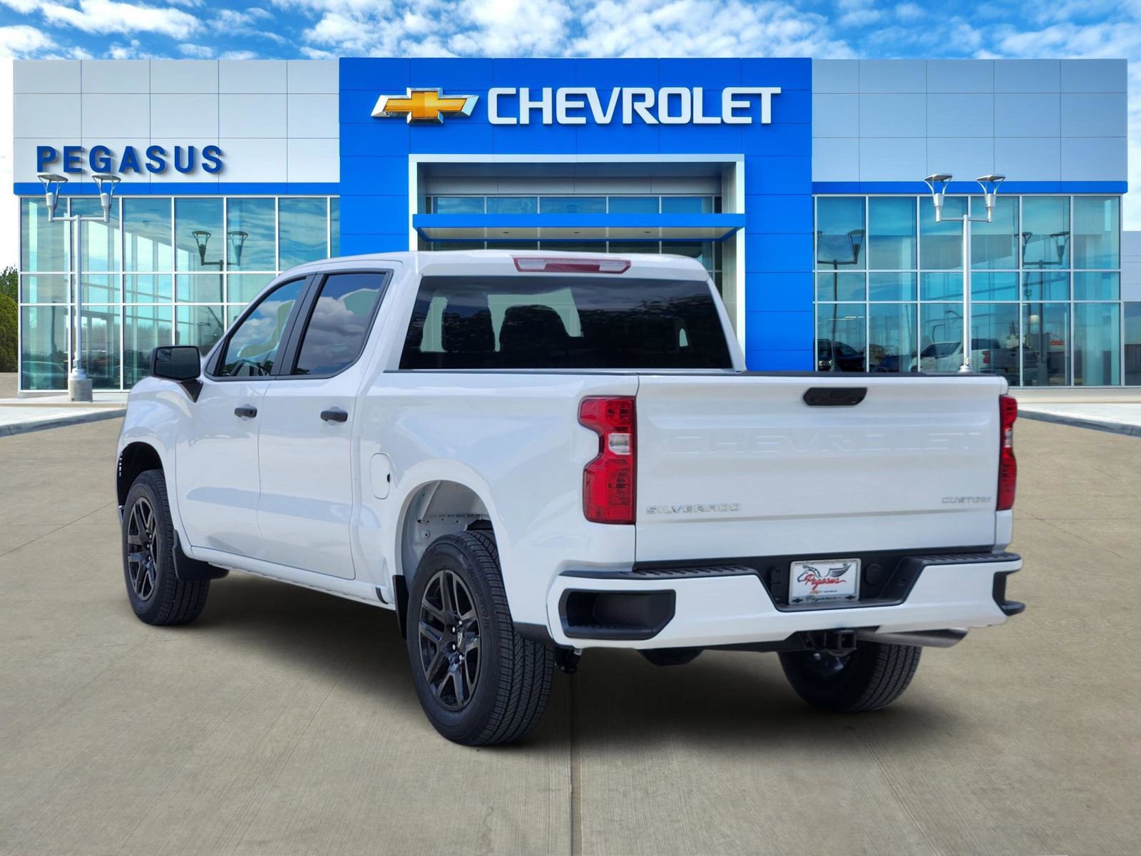 New 2026 Chevrolet Silverado 1500 Custom RWD image 4