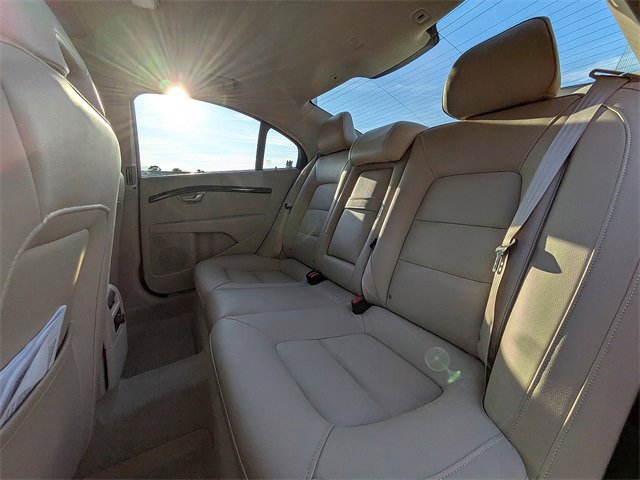 Used 2016 Volvo S80 T5 w/ Convenience Package image 12