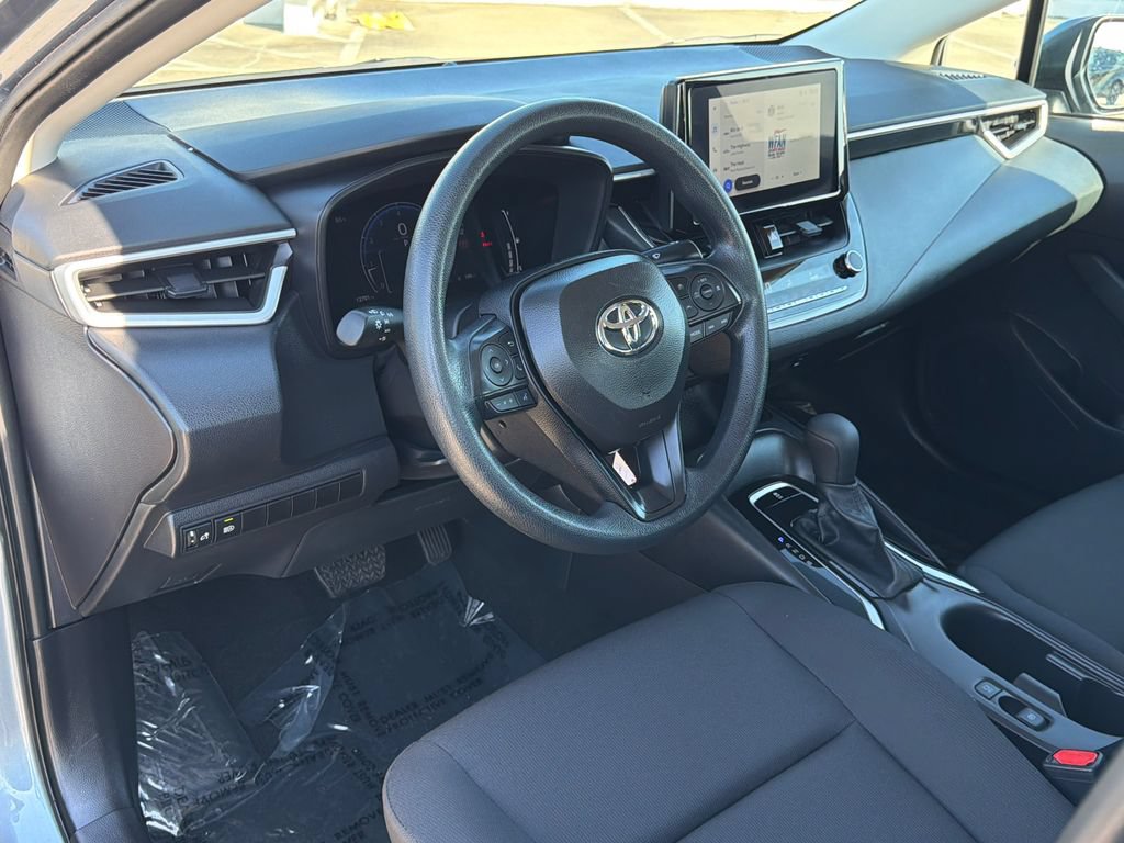 Used 2026 Toyota Corolla LE FWD image 19