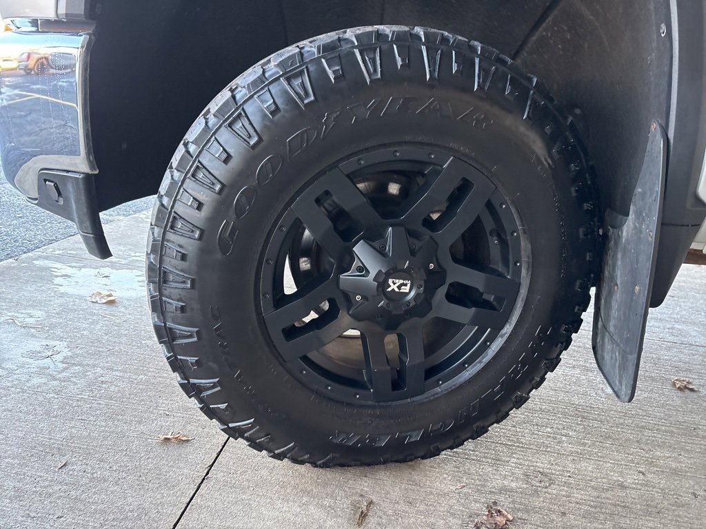 Used 2020 Chevrolet Silverado 2500 LTZ image 44