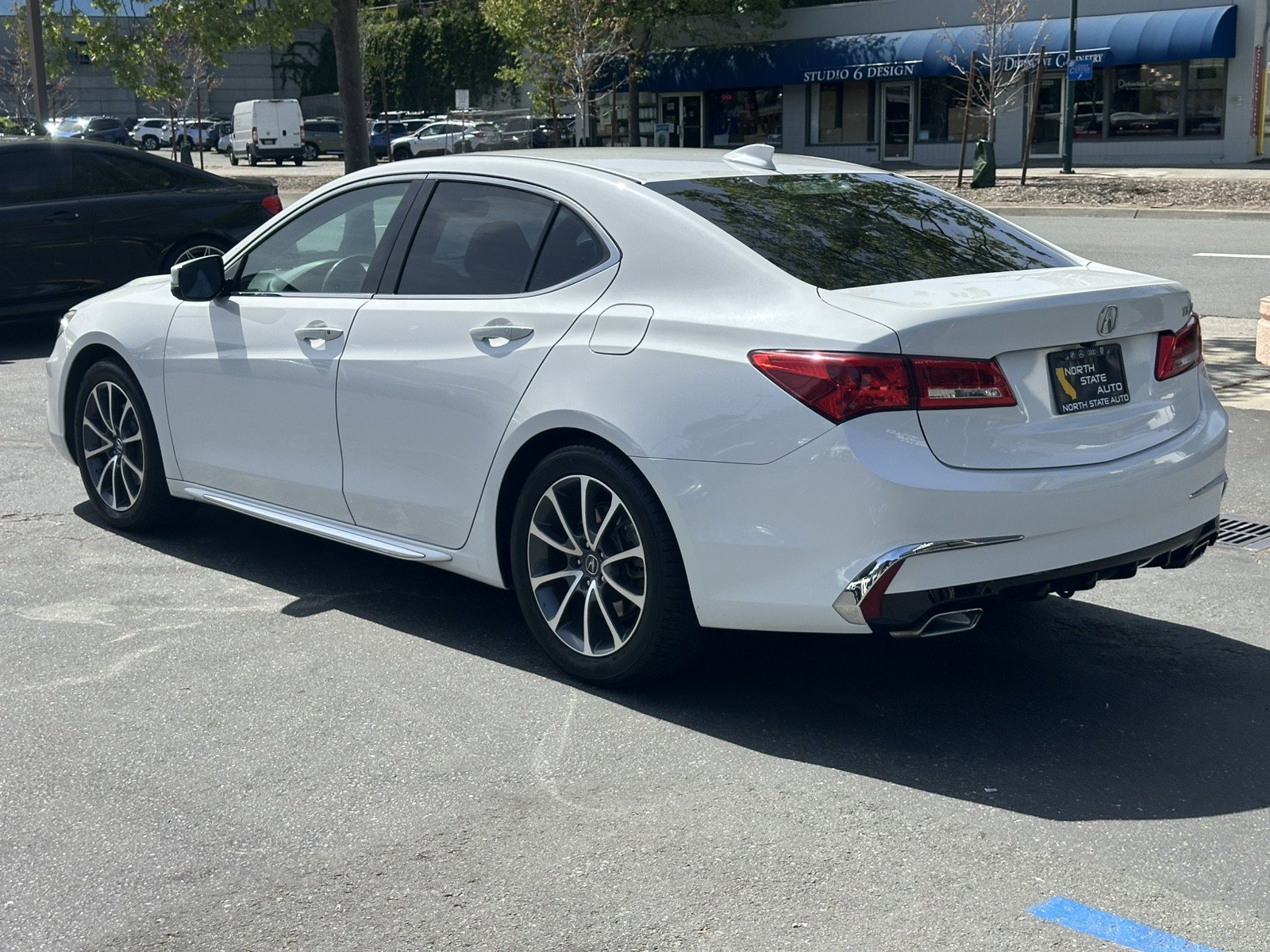 Used 2018 Acura TLX V6 w/ Technology Package image 12