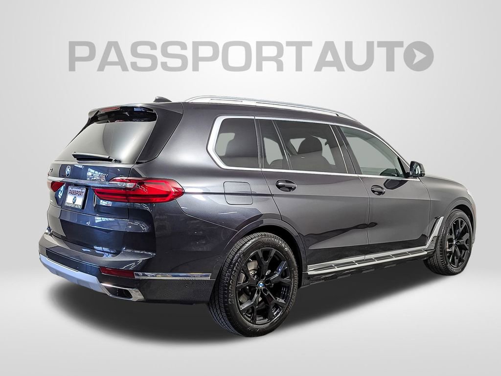 Used 2022 BMW X7 xDrive40i w/ Executive Package image 6