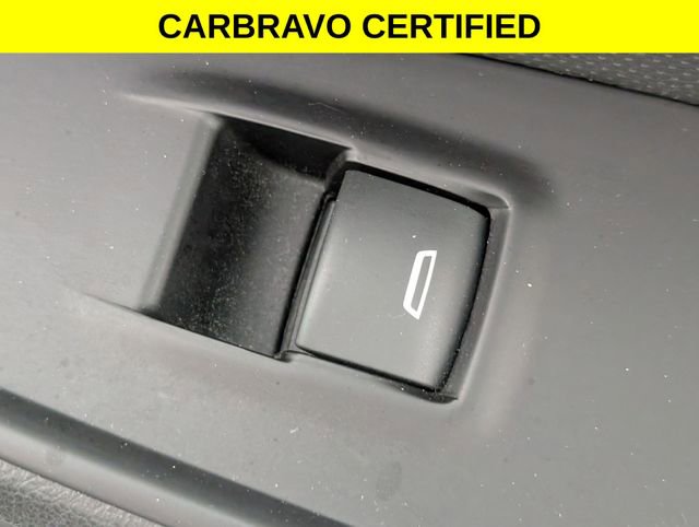 Certified 2018 Chevrolet Traverse Premier w/ Driver Confidence II Package FWD image 36
