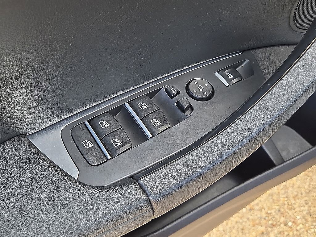 Used 2019 BMW X3 M40i image 24