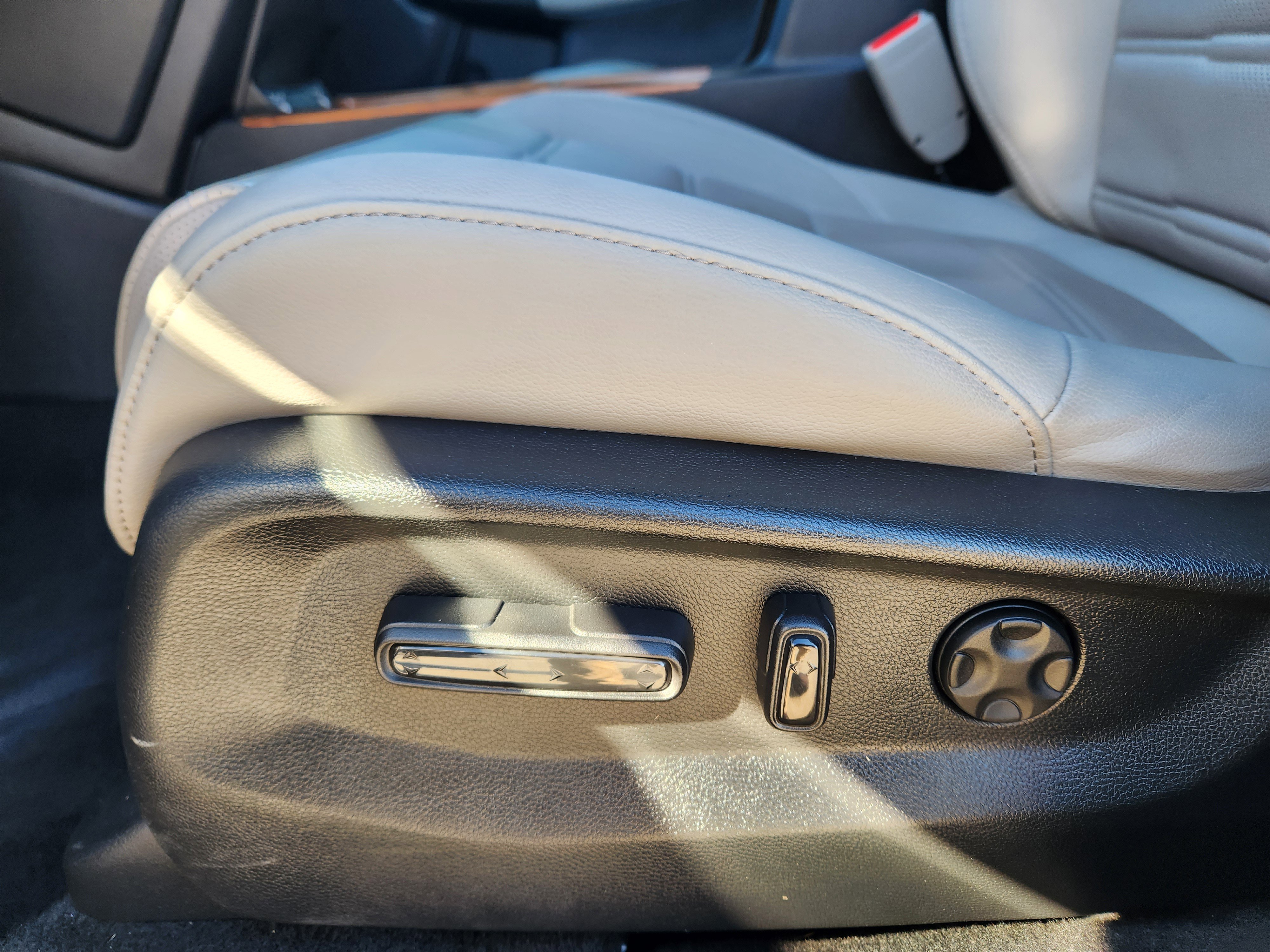 Certified 2020 Honda CR-V Touring image 23