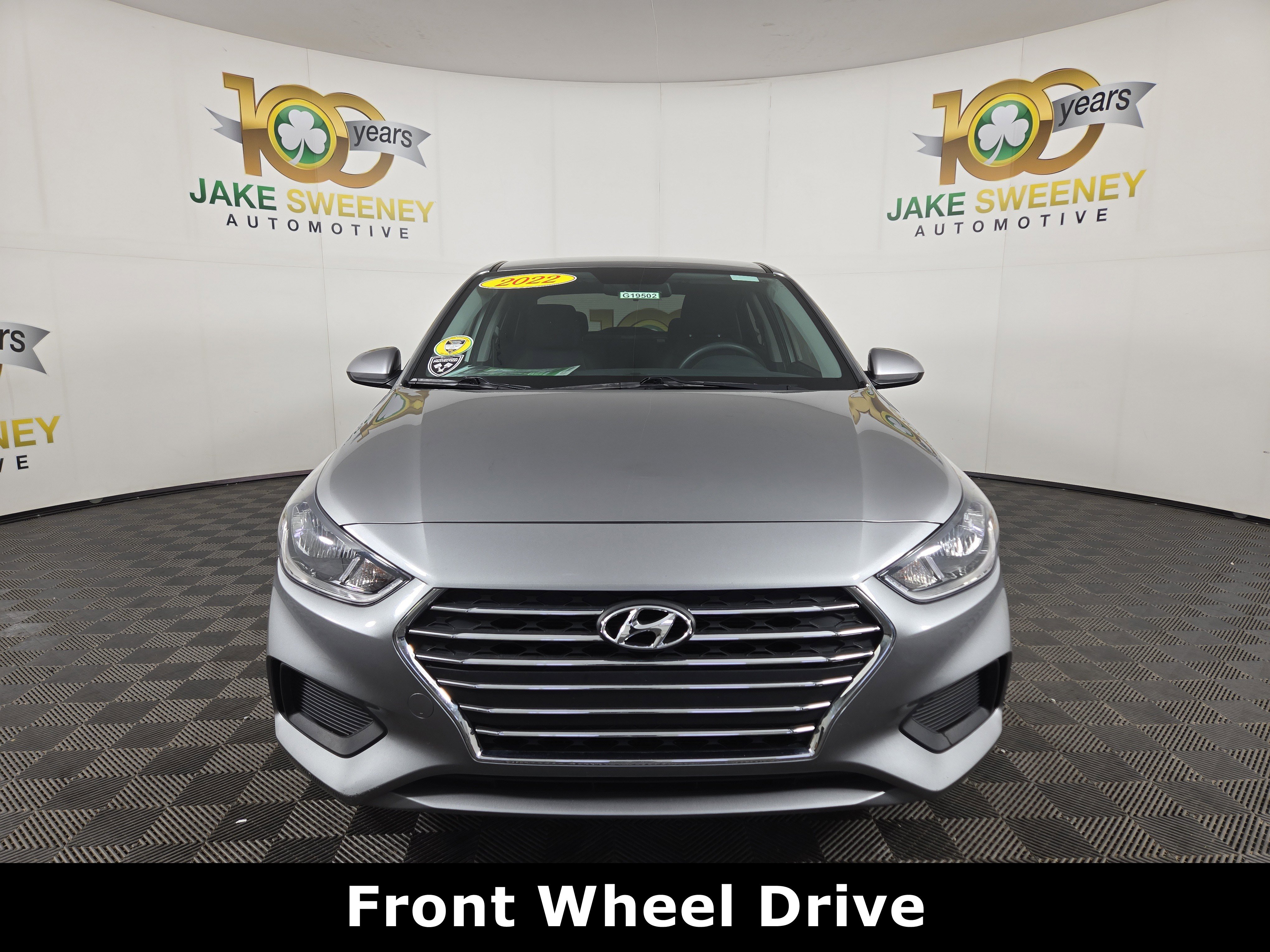 Used 2022 Hyundai Accent SE image 2