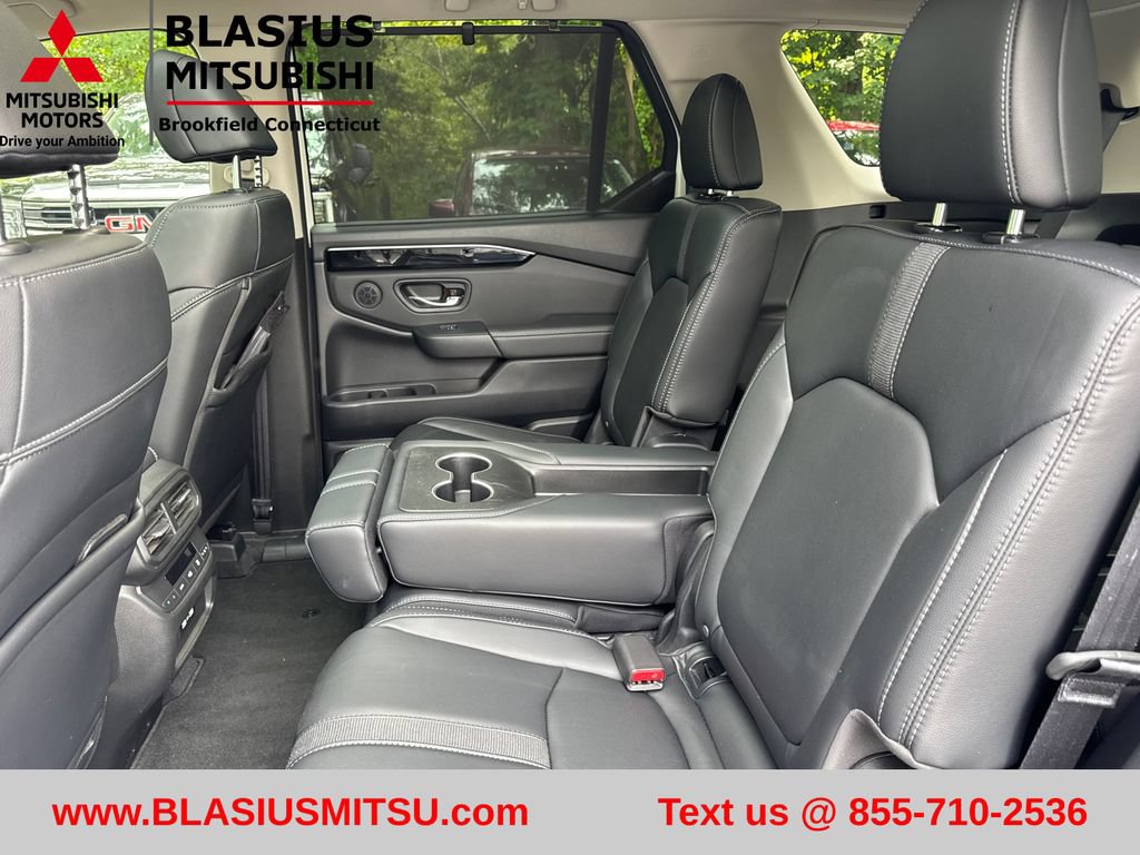 Used 2023 Honda Pilot Touring image 27