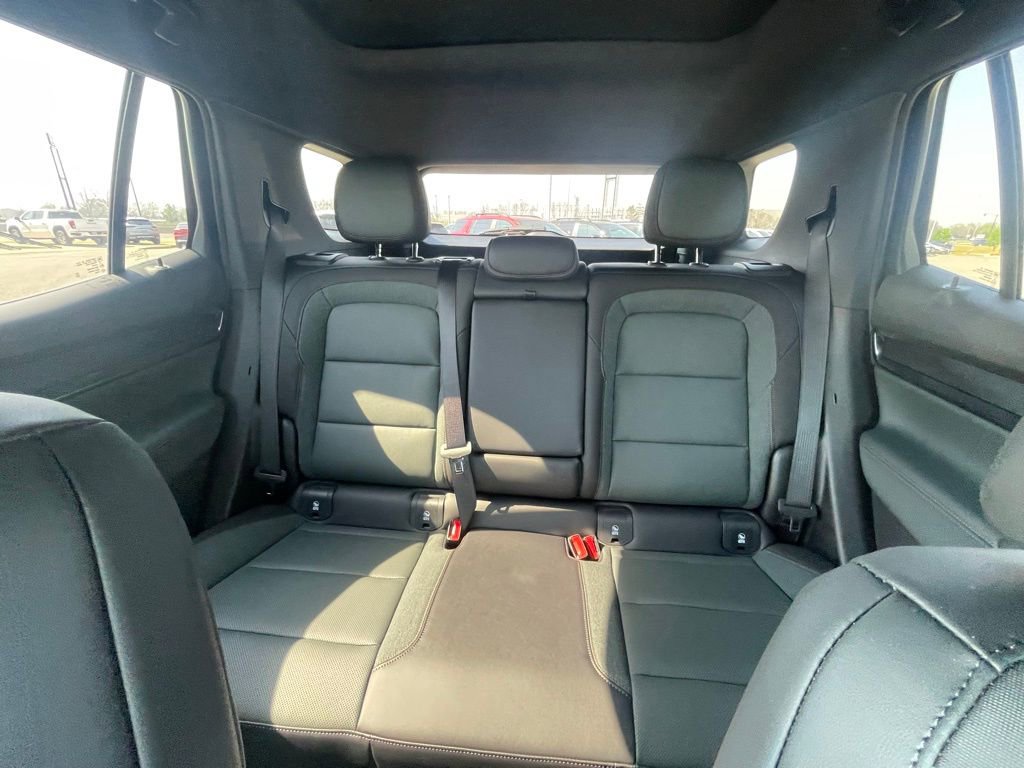 New 2026 GMC Terrain AT4 w/ Technology Package II image 25