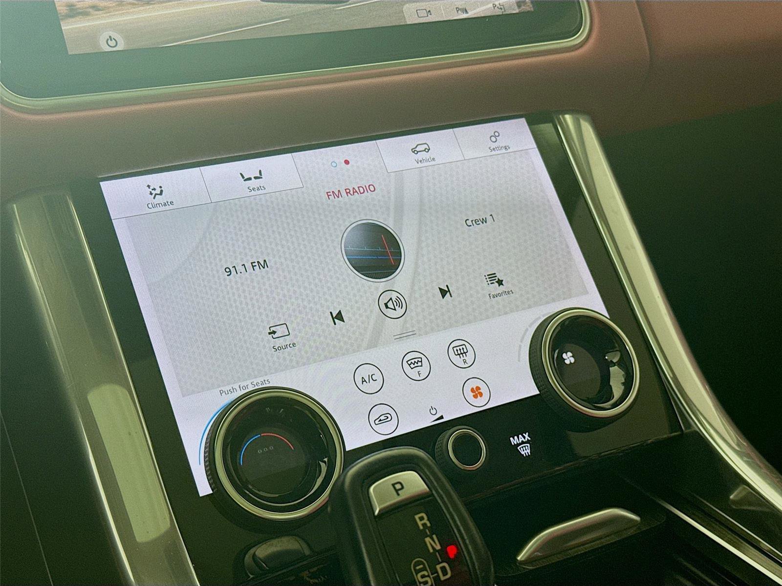 Used 2018 Land Rover Range Rover Sport Supercharged image 9