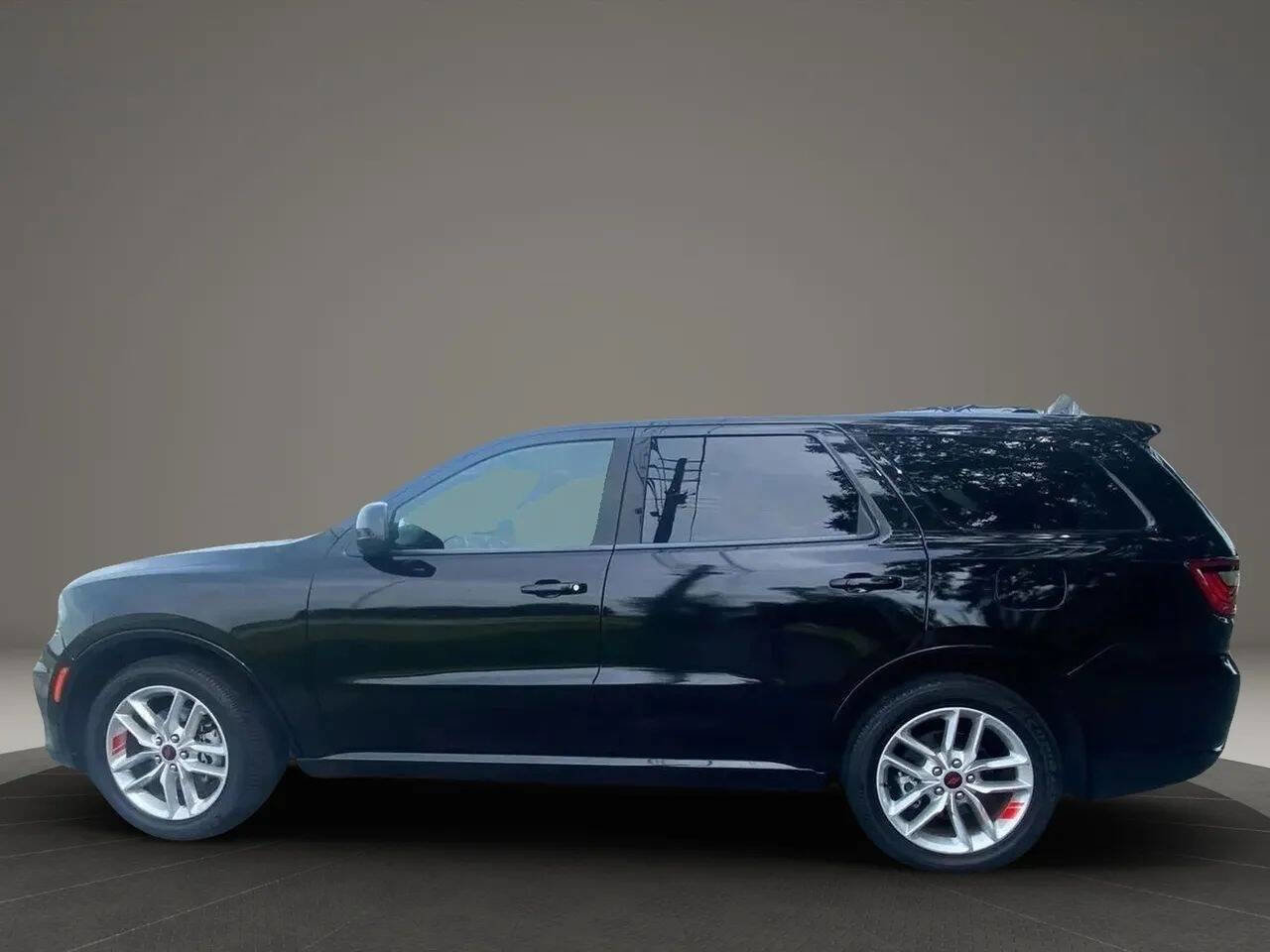 Used 2023 Dodge Durango GT image 5