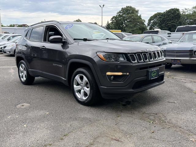 Used 2020 Jeep Compass Latitude w/ Popular Equipment Group AWD/4WD image 2