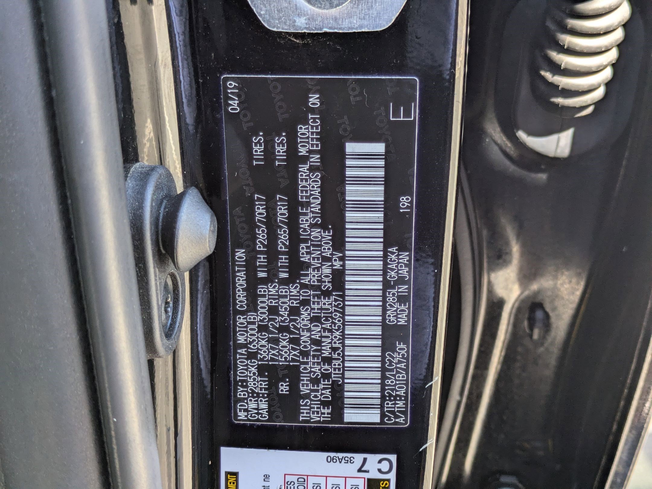 Used 2019 Toyota 4Runner TRD Off-Road Premium AWD/4WD image 32