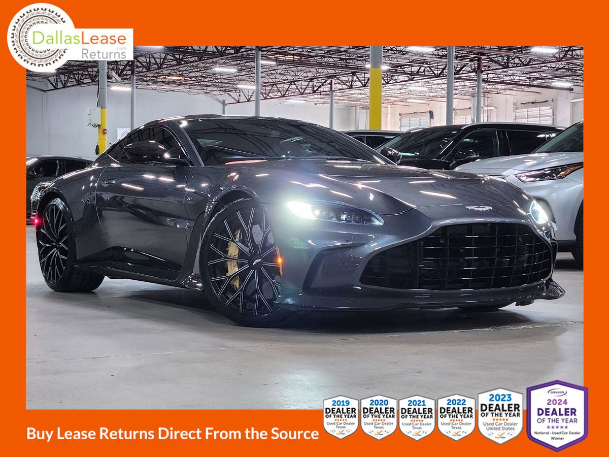 Used 2023 Aston Martin V12 Vantage image 1