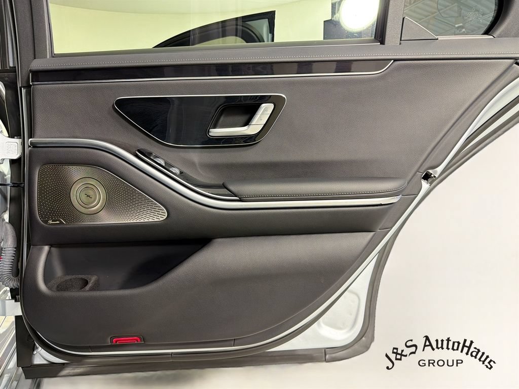 Used 2023 Mercedes-Benz S 500 4MATIC image 40