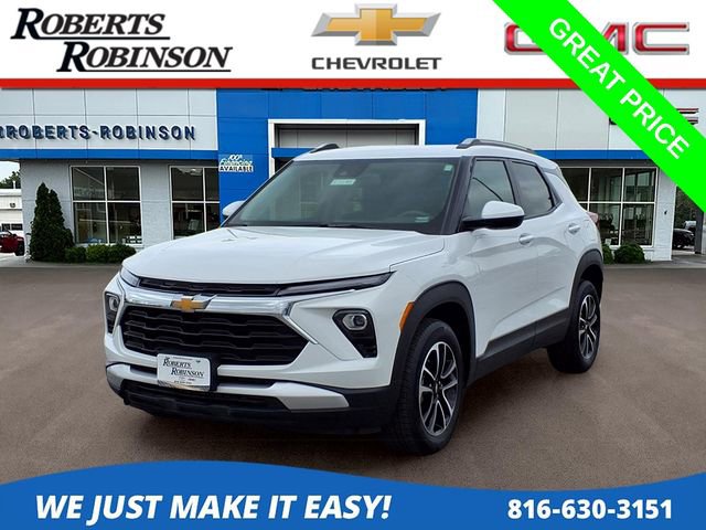 Used 2025 Chevrolet TrailBlazer LT AWD/4WD image 1