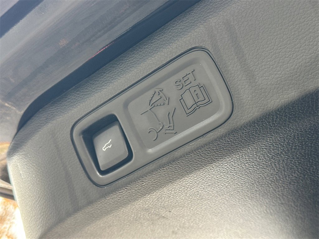 Used 2021 Lincoln Navigator Reserve image 10