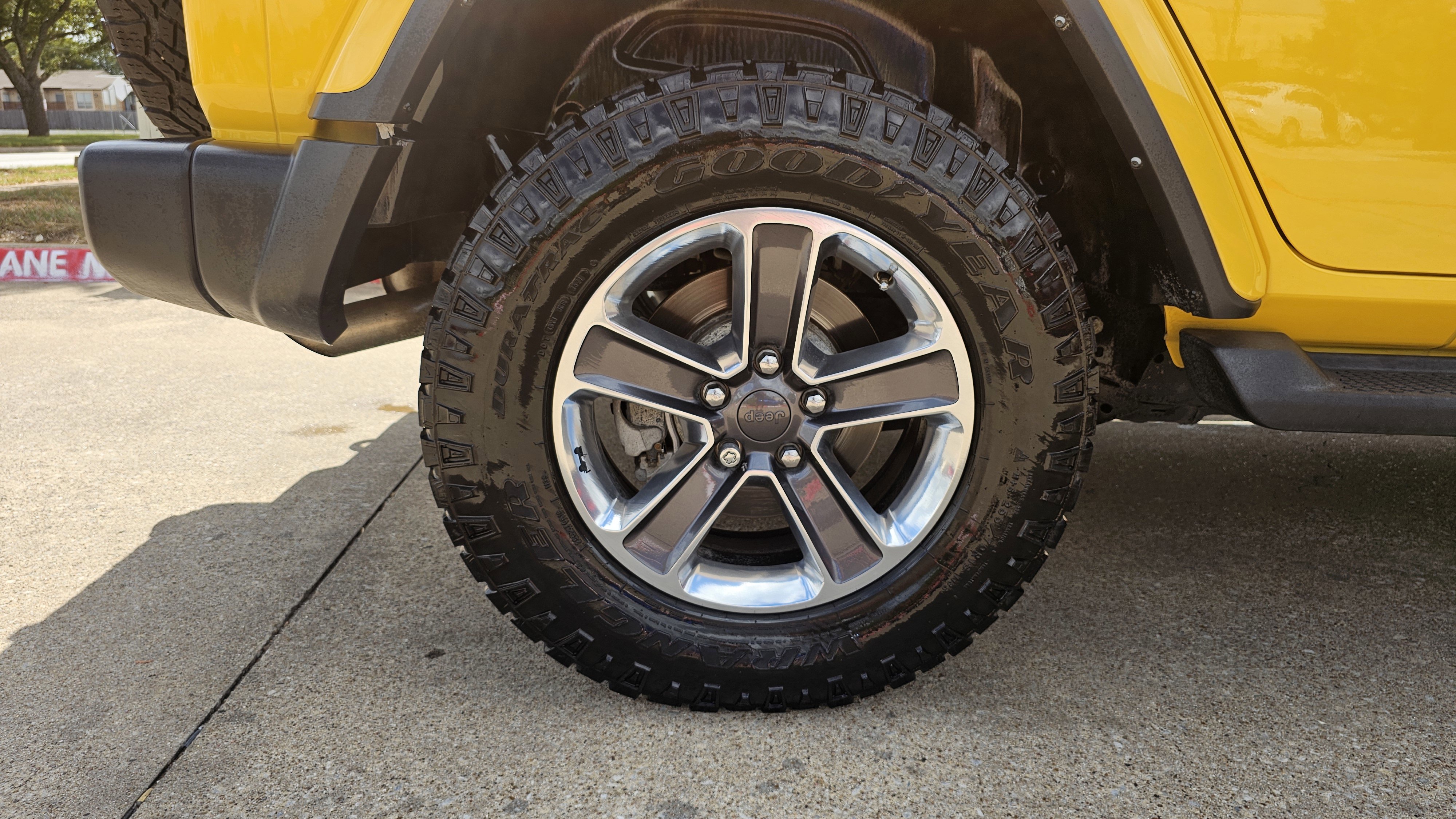 Used 2021 Jeep Wrangler Unlimited Sahara image 16