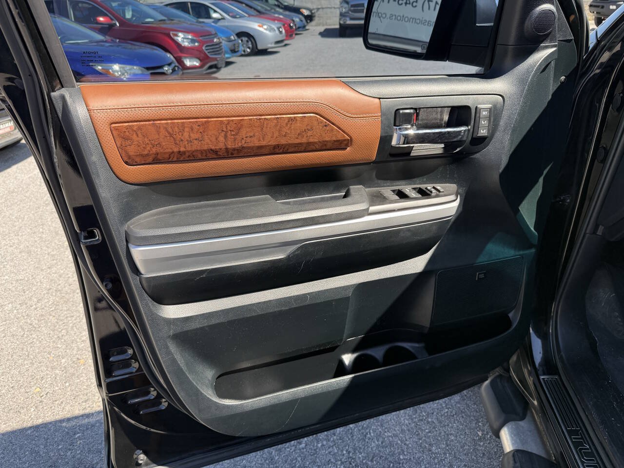 Used 2017 Toyota Tundra 1794 Edition AWD/4WD image 9