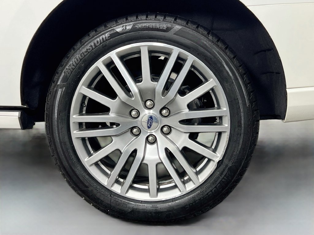 Certified 2024 Ford Expedition Platinum AWD/4WD image 34