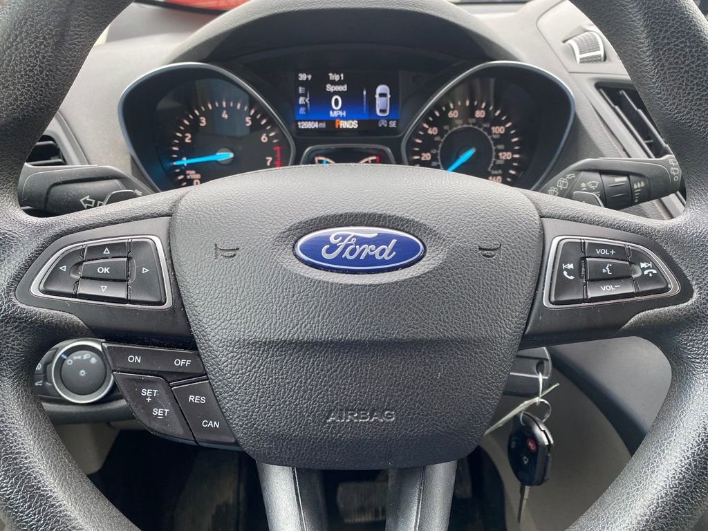Used 2017 Ford Escape SE image 24