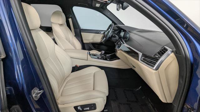 Used 2020 BMW X5 xDrive40i w/ Premium Package AWD/4WD image 24
