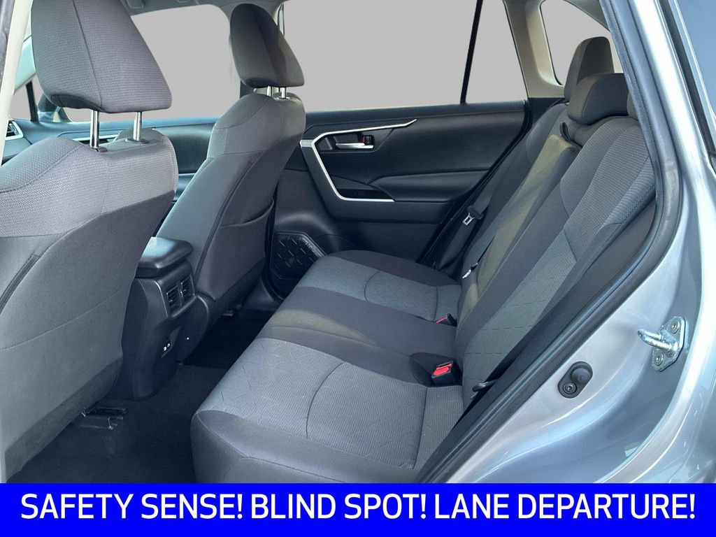 Used 2023 Toyota RAV4 XLE image 14