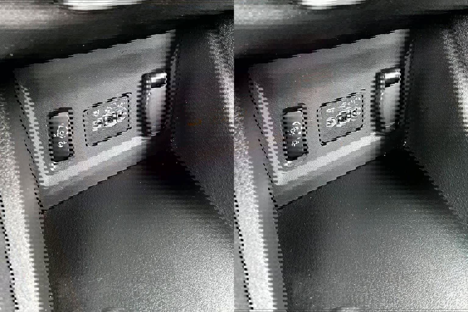 Certified 2025 Nissan Sentra SV image 35