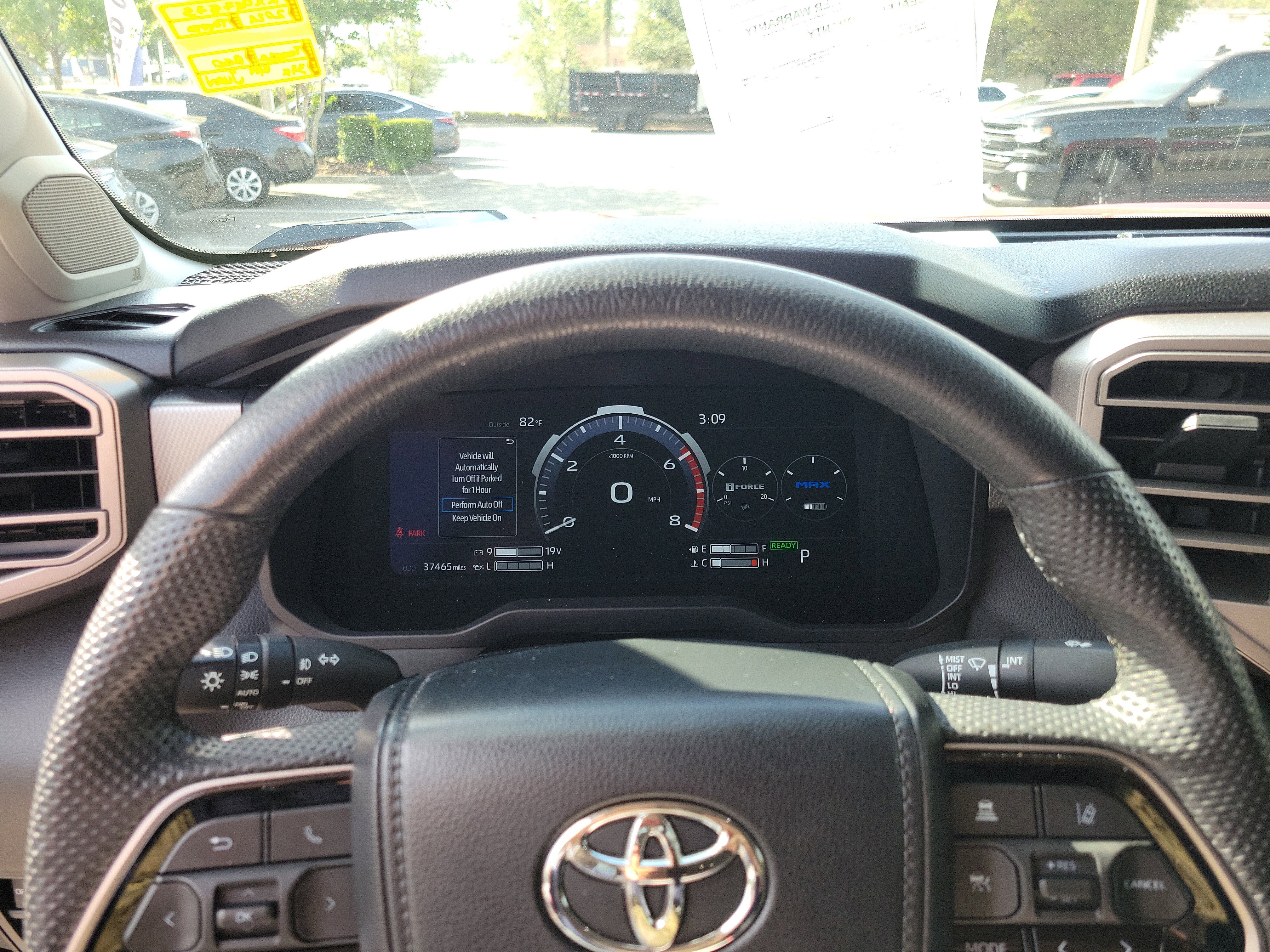 Used 2024 Toyota Tundra Limited AWD/4WD image 19