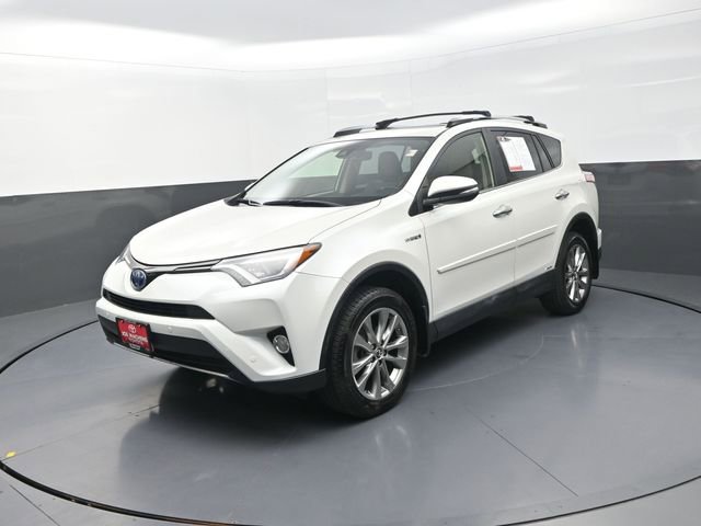 Used 2018 Toyota RAV4 Limited w/ Protection Package image 21