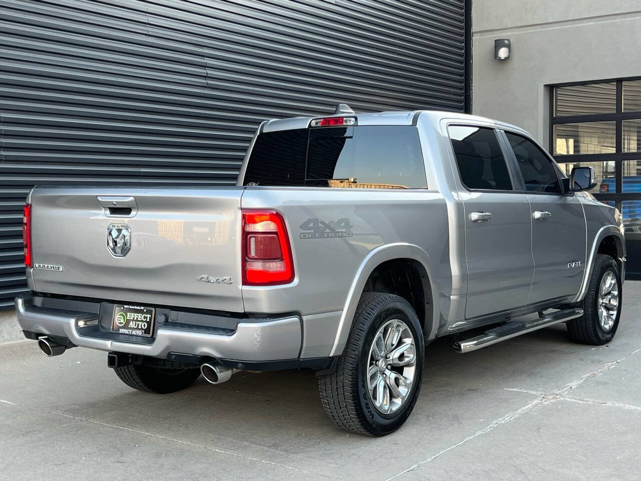 Used 2020 RAM 1500 Laramie w/ Sport Appearance Package image 11