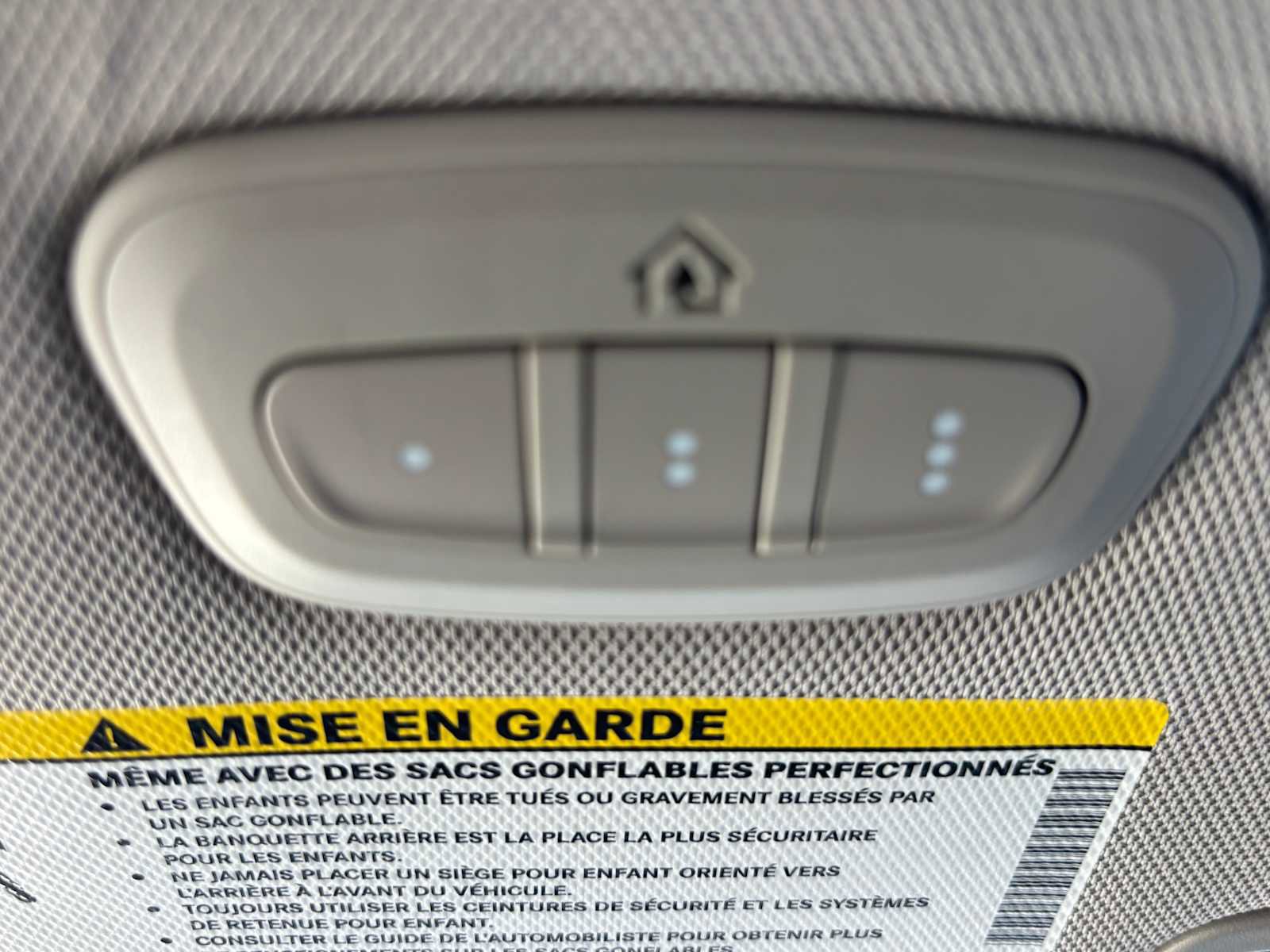 Used 2020 Chrysler Pacifica Touring-L Plus w/ Tire & Wheel Group image 38