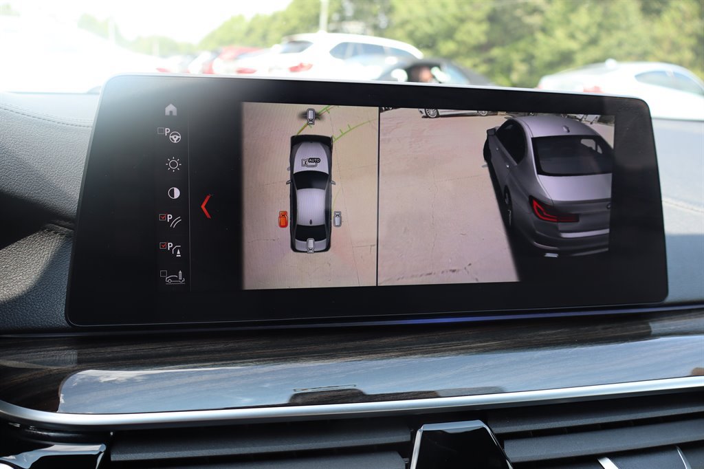 Used 2018 BMW 540i RWD image 38