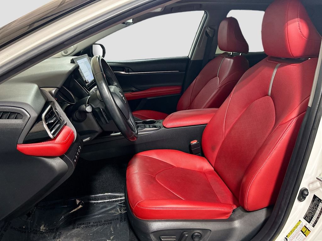 Used 2021 Toyota Camry XSE w/ Navigation Package image 19