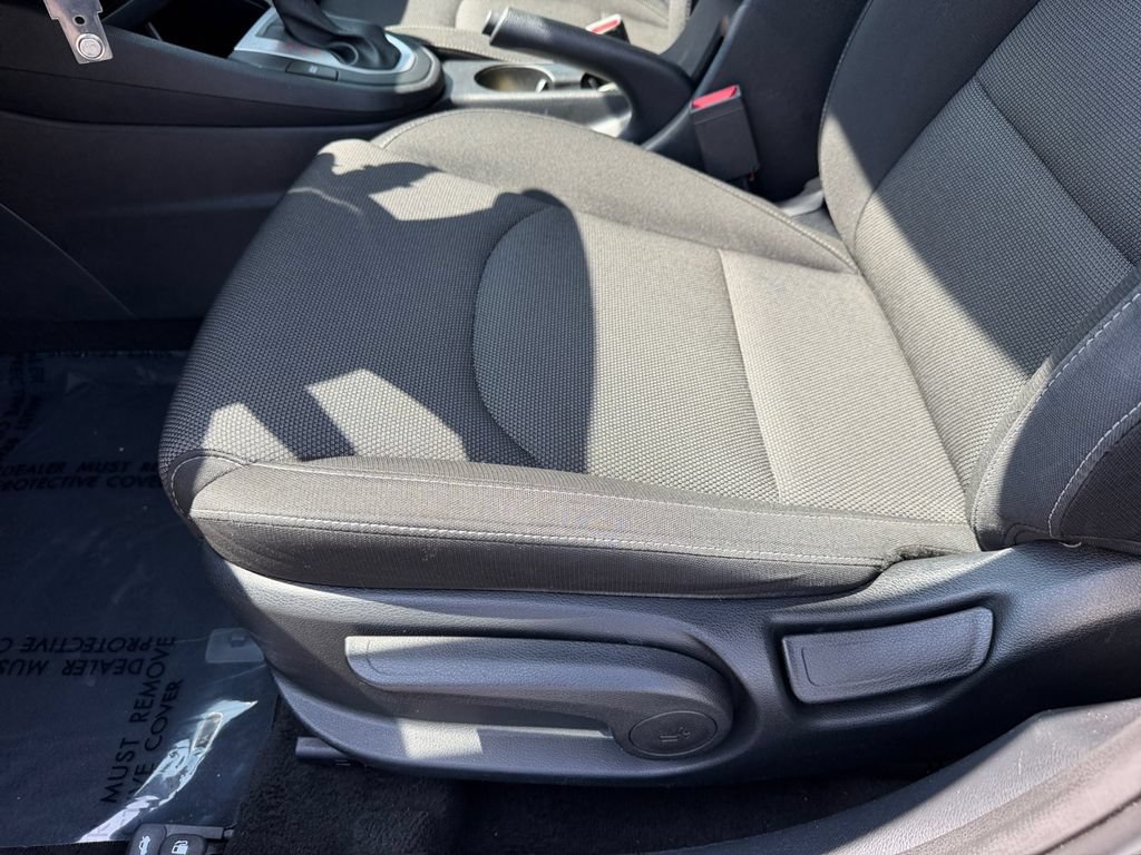Used 2023 Kia Forte LXS FWD image 24