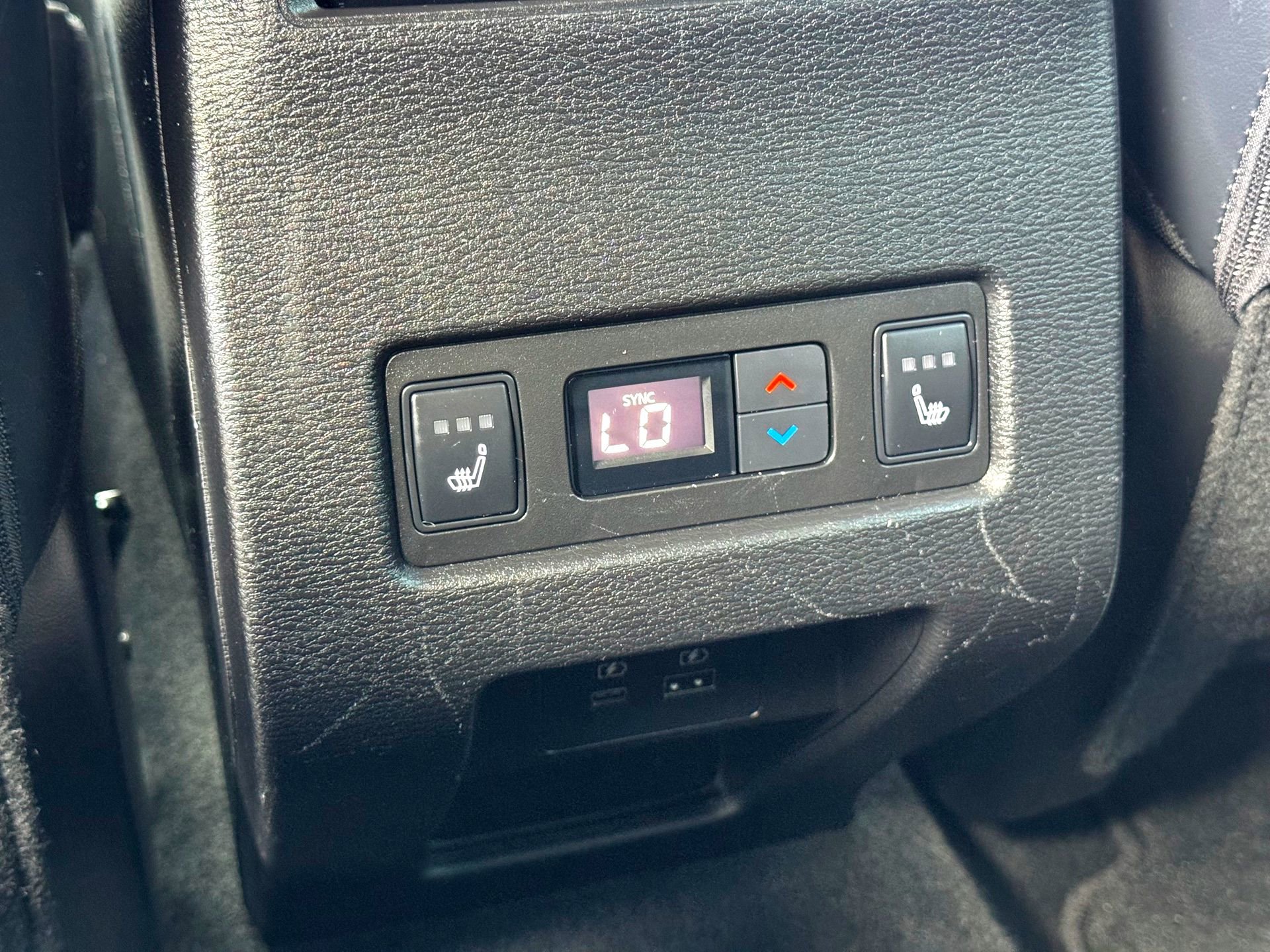 Used 2022 Mitsubishi Outlander SEL image 21