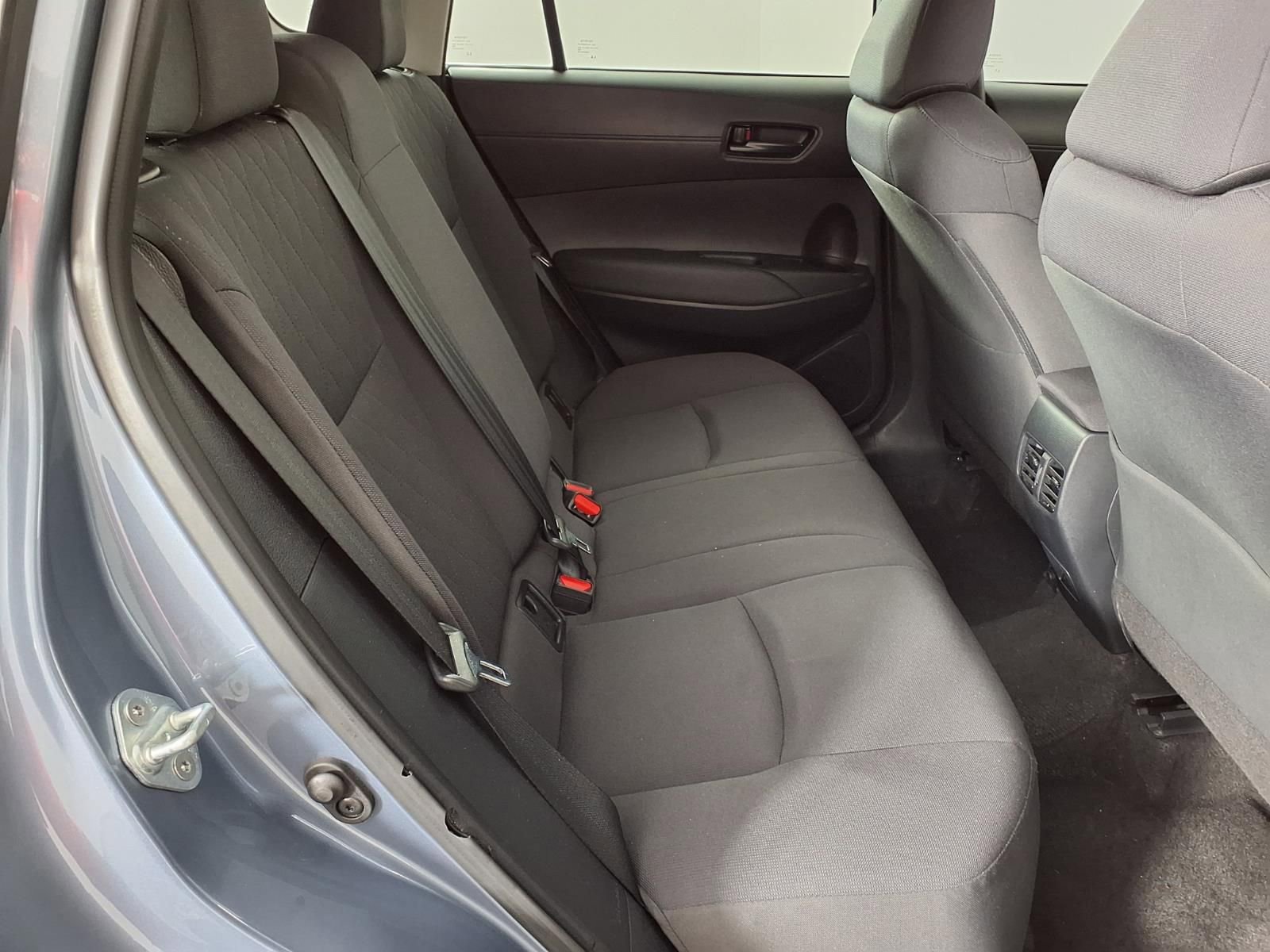 Used 2024 Toyota Corolla Cross LE image 11