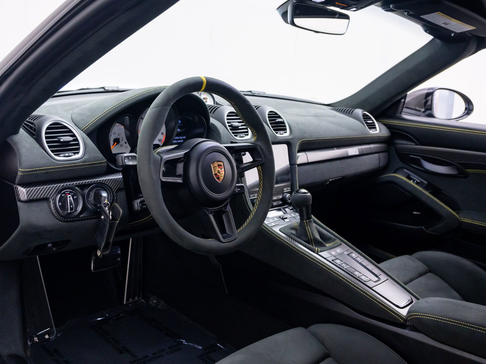 Certified 2025 Porsche 718 Boxster Spyder RS RWD image 4