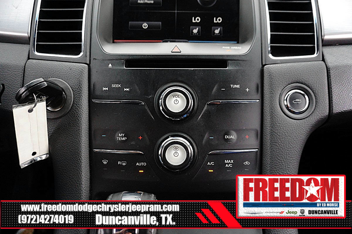 Used 2014 Ford Taurus SEL w/ Equipment Group 201A FWD image 21
