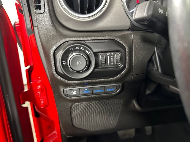 Used 2022 Jeep Wrangler Unlimited Rubicon 4xe w/ Steel Bumper Group image 19