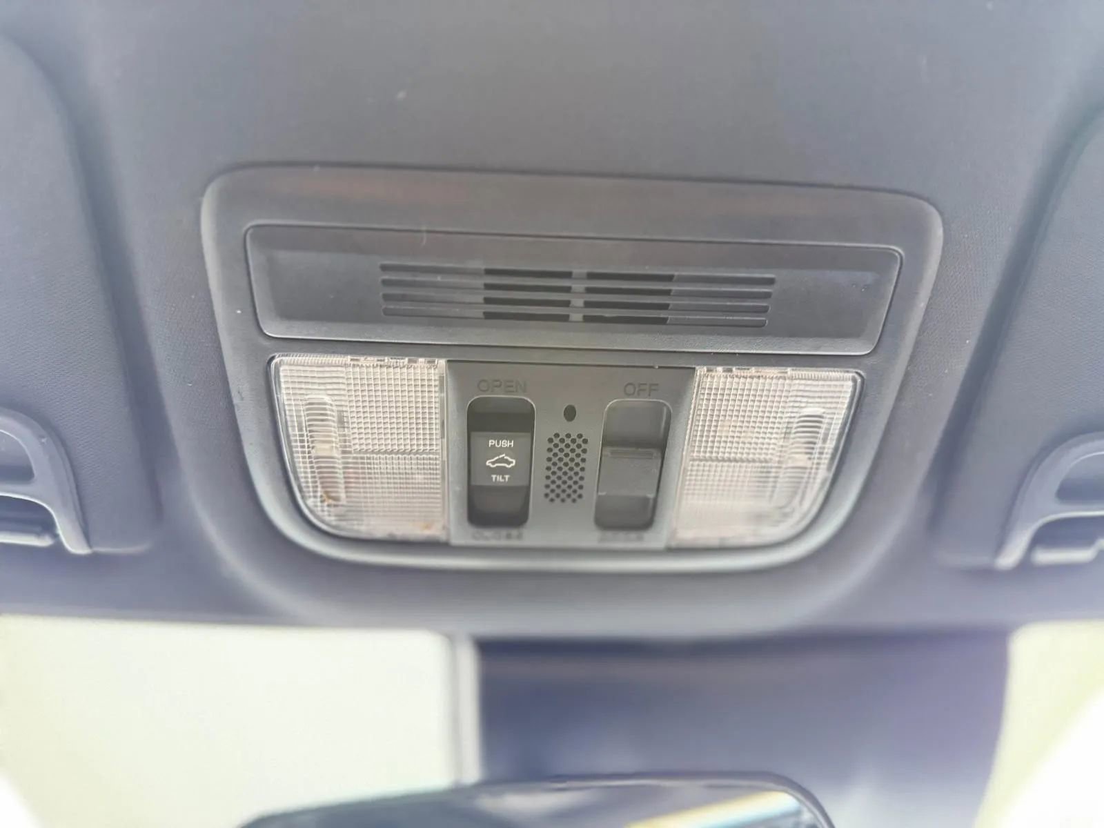 Used 2020 Honda Civic EX image 25