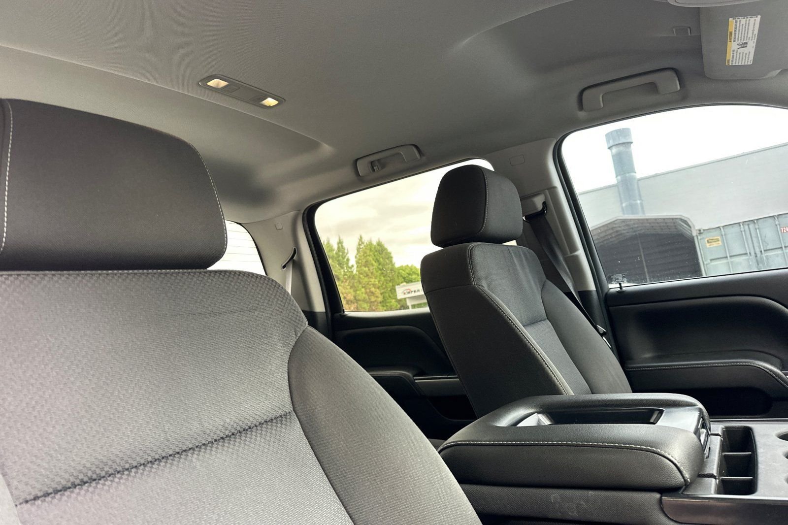 Used 2018 Chevrolet Silverado 1500 LT w/ All Star Edition AWD/4WD image 17