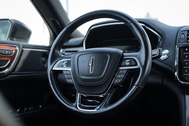 Used 2020 Lincoln Continental AWD w/ Premium Package image 23