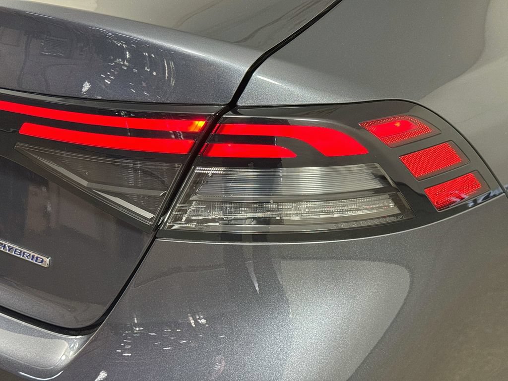 Used 2025 Honda Accord EX-L image 33
