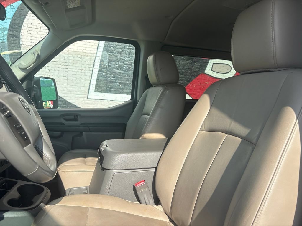 Used 2019 Nissan NV 3500 SL RWD image 14