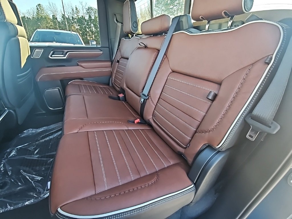 New 2026 GMC Sierra 2500 Denali Ultimate w/ Max Trailering Package image 14