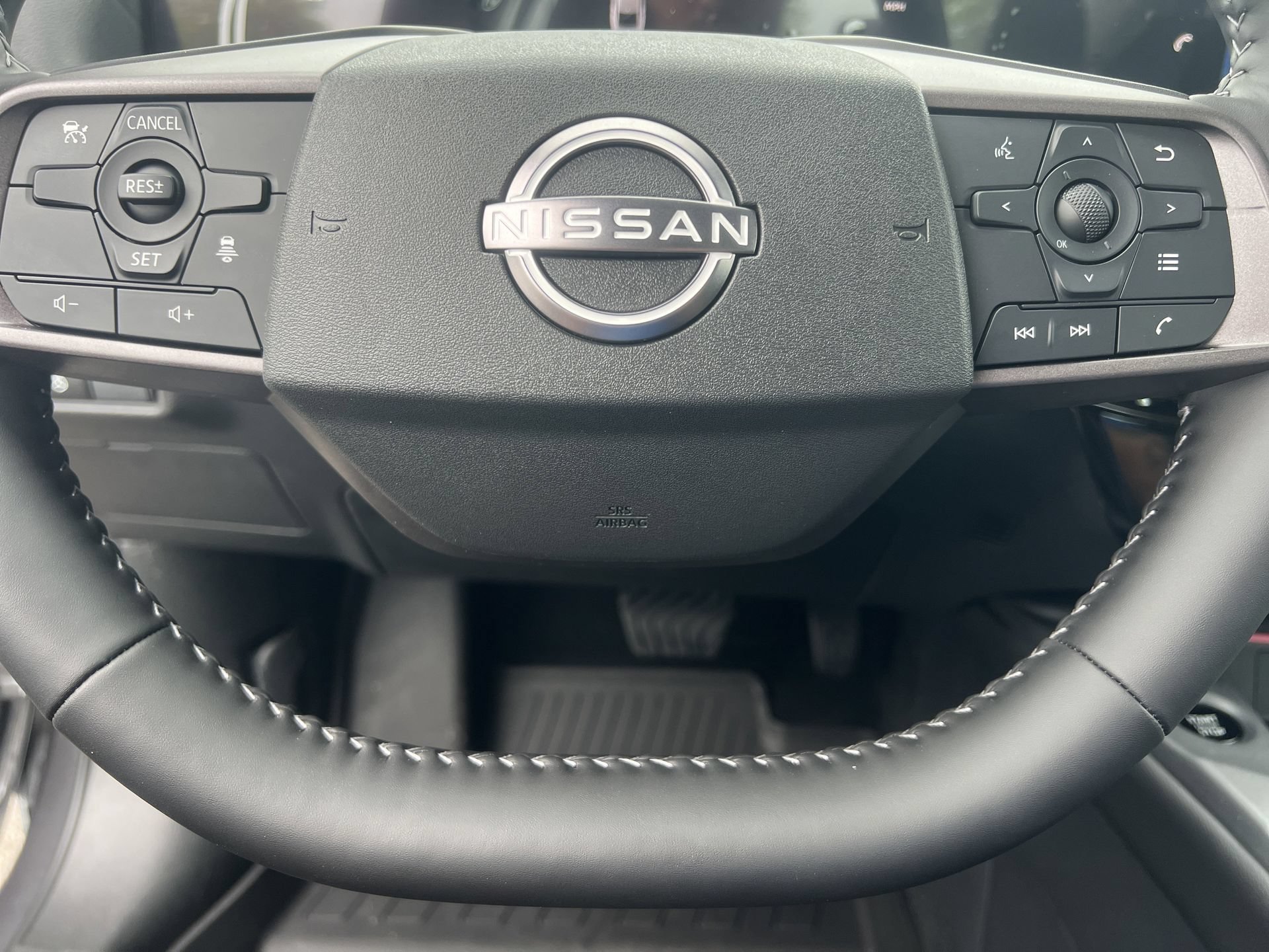 New 2026 Nissan Sentra SV FWD image 8