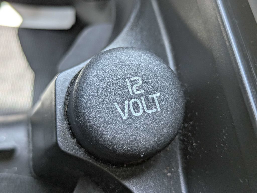 Used 2018 Volvo S60 T5 Inscription FWD image 24