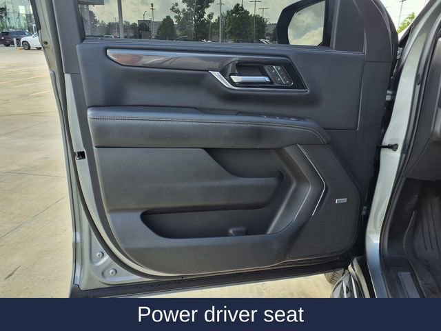 Used 2025 GMC Yukon Elevation w/ Technology Package AWD/4WD image 18